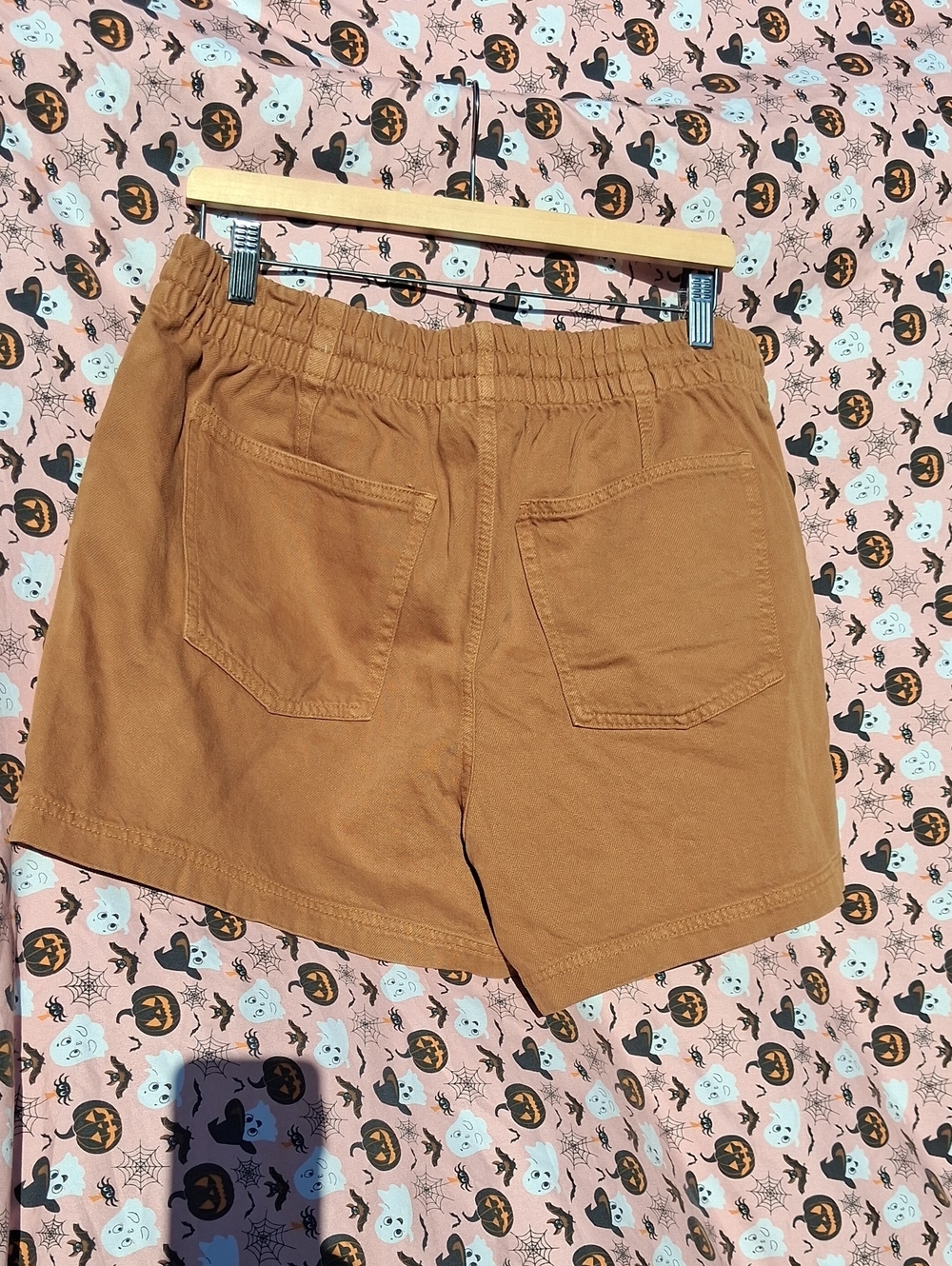 Universal Thread Women's Drawstring Tan Shorts - Picture 3 of 5